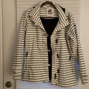 COPY - Batela rain coat. white with blue strips and navy soft lining